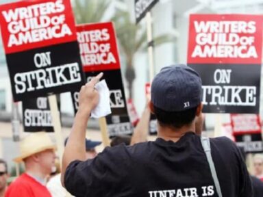Em greve desde maio, roteiristas dos EUA fazem patrões iniciarem negociações salariais