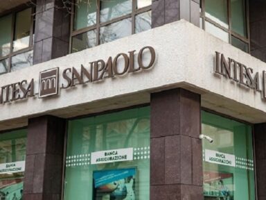 Itália anuncia tributo extraordinário de 40% sobre lucros recordes dos bancos em 2023