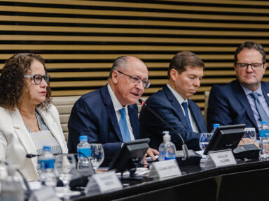 Governo lança programa para reconstrução e inovação da indústria com investimento de R$ 60 bilhões