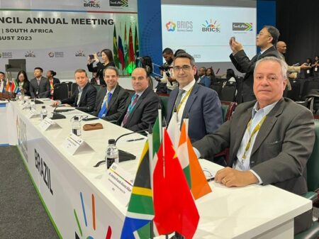 Empresários brasileiros vão a Joanesburgo em busca de ampliação dos negócios com BRICS