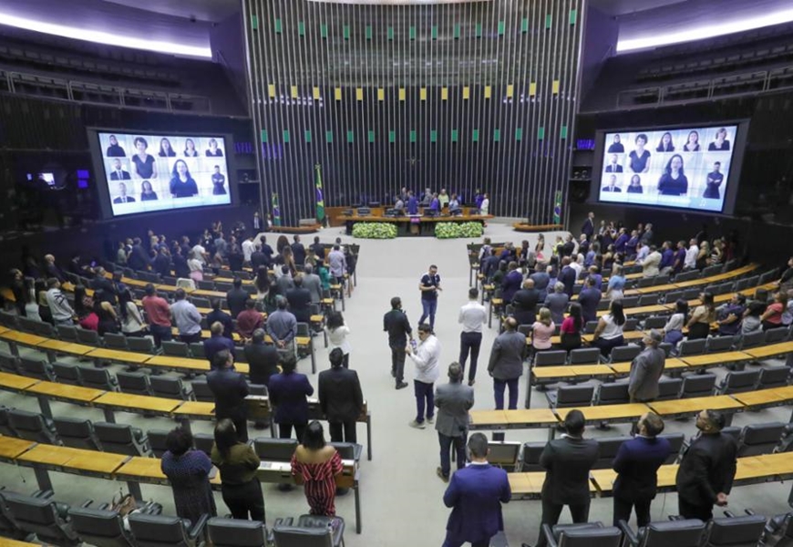 STF decide indicar à Câmara recálculo de vagas dos deputados por Estado