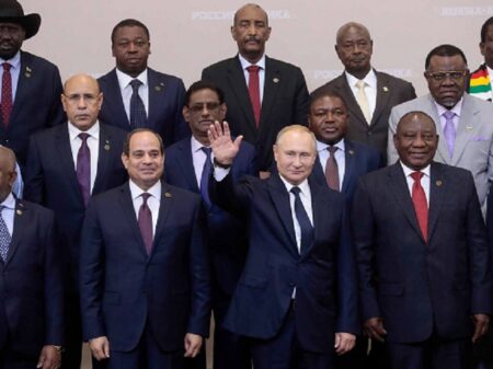 Líderes africanos exigem remoção de barreiras à exportação de grãos e fertilizantes da Rússia