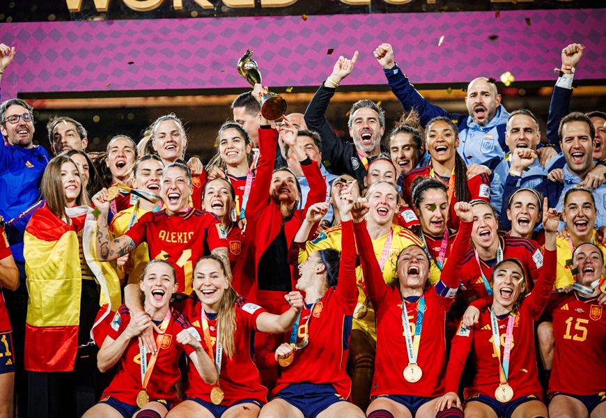 Espanha conquista o topo do mundo no futebol feminino e assume o