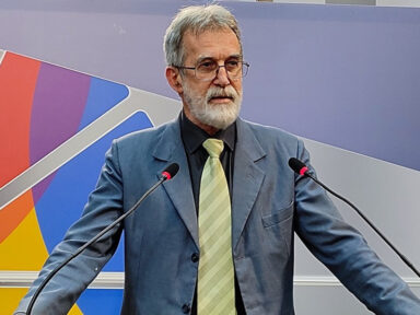 “É preciso retomar a trajetória de Getúlio para o Brasil crescer”, defende o vereador Werner Rempel
