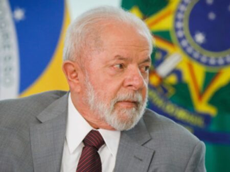 Lula sanciona valorização do mínimo, isenção dos mais pobres e taxação dos bilionários
