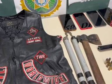 Integrantes de motoclube são presos por apologia ao nazismo