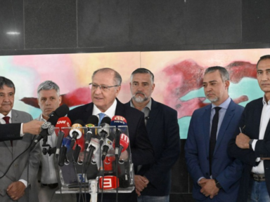 Governo federal anuncia ações emergenciais para atender vítimas do Rio Grande do Sul
