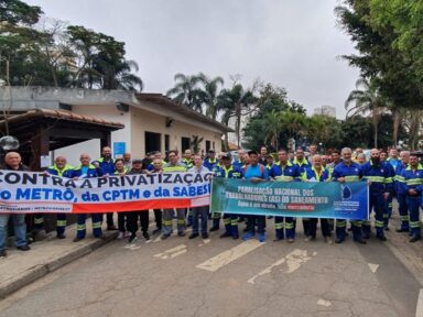 Funcionários da Sabesp aprovam adesão à greve contra privatização no próximo dia 3 de outubro