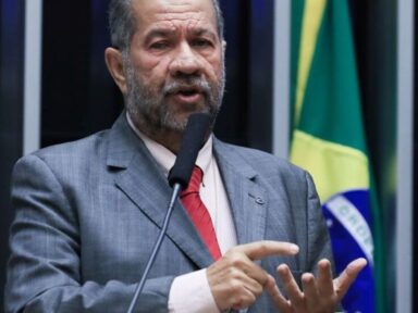 “Até dezembro, vamos atingir o prazo de 45 dias para concessão de aposentadoria”, afirma Lupi