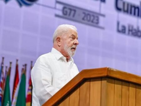 Lula defende no G77 fim do domínio tecnológico “por um punhado de economias ricas”