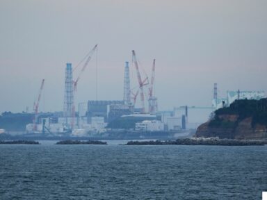 Com repúdio internacional, Japão joga segunda remessa de água radiotiva ao mar