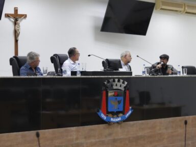 Audiências públicas em Guarulhos, Lins e Suzano repudiam privatização da Sabesp