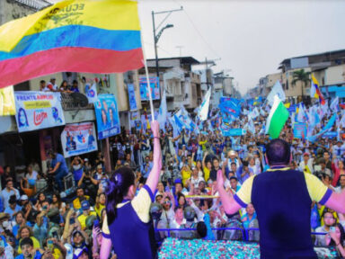 Candidata Luisa conclama equatorianos a derrotar oligarquia para retomar o desenvolvimento