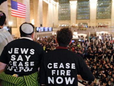 Judeus ocupam estação de trem em NY para exigir que Israel pare o genocídio em Gaza