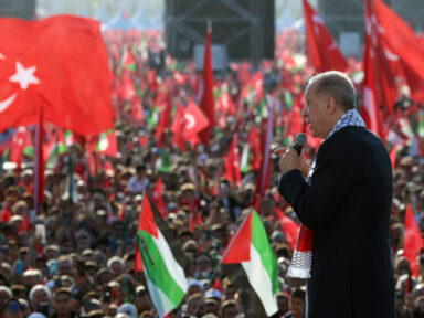 Presidente turco compara crimes de guerra de Netanyahu em Gaza aos cometidos pelos nazistas