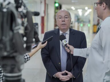 Egito aceita receber e brasileiros devem sair da Faixa de Gaza neste sábado, diz chanceler