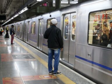 Governo Tarcísio anuncia aumento de tarifa do Metrô e trens de São Paulo para R$ 5,00