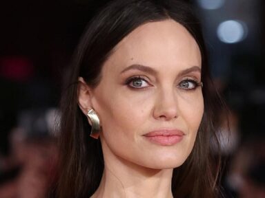 Angelina Jolie repudia “bombardeio da população civil em Gaza”
