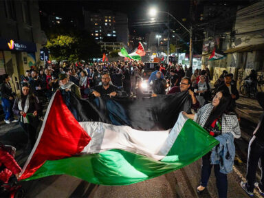 Ato em Porto Alegre condena genocídio promovido por Israel na Faixa de Gaza