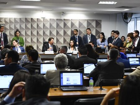 CPMI de 8 de janeiro entrega relatório à PGR 