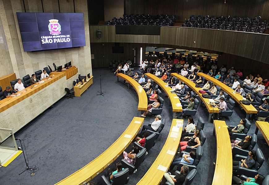 Câmara Municipal de Franca  Vereadores e deputados se unem contra proposta  de privatização da Sabesp