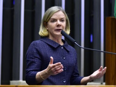 “Nada justifica a barbárie” e a “crueldade friamente calculada” de Israel, diz Gleisi