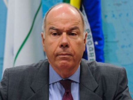 Brasileiros seguem retidos em Gaza e Vieira confirma: “é Israel que define quem sai ou não”
