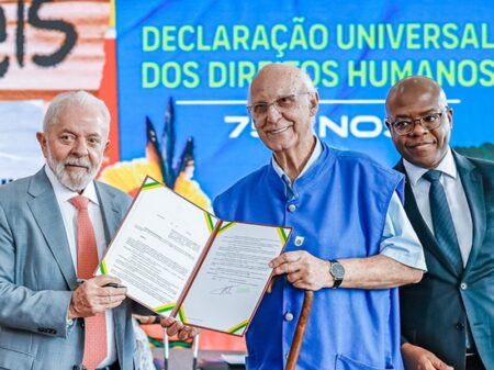 Lula anuncia programa para população de rua: “para uns é uma afronta cuidar de pobre”
