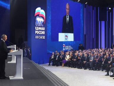 “Tarefas históricas exigem união das forças patrióticas”, afirma Putin