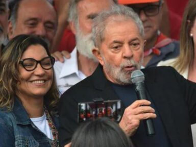 “O que eu sofri é o que muitas mulheres sofrem diariamente”, diz Janja, sobre ataque hacker