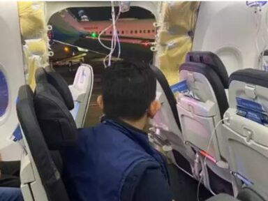 Anac suspende voos do Boeing 737 Max 9 após porta abrir em voo nos EUA