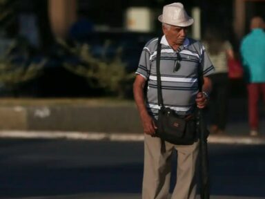 Para bancos é “inviável” reduzir os juros extorsivos cobrados dos velhinhos
