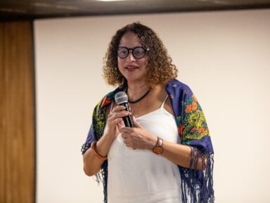 Ministra Luciana Santos anuncia 40 mil vagas para programa de tecnologia da informação