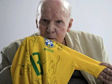 Ídolo do futebol brasileiro, único tetracampeão mundial, Zagallo morre aos 92 anos