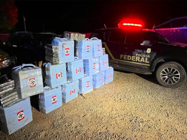 Operação policial apreende 500 kg de cocaína embalada com suástica nazista no Mato Grosso