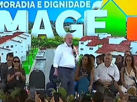 “Ditadura fiscal” retarda obras e Lula diz, em Magé, que “quem precisa do governo é o povo”