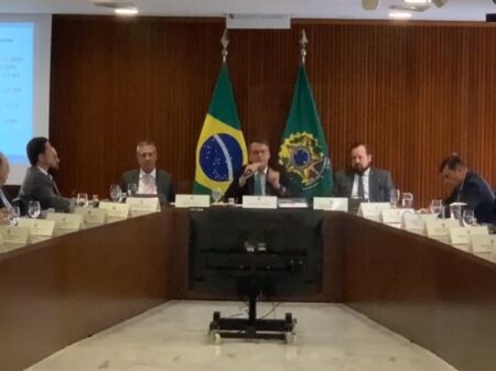 Bolsonaro queria o golpe antes das eleições, revela vídeo. “Depois será o caos”, disse ele