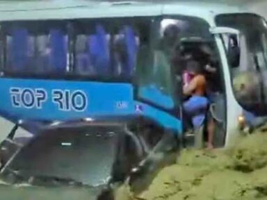 Jovem salva mãe e duas filhas de enchente na Baixada Fluminense