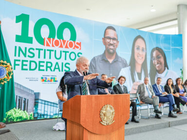 Lula anuncia criação de 100 novos Institutos Federais que abrirão 140 mil vagas em cursos