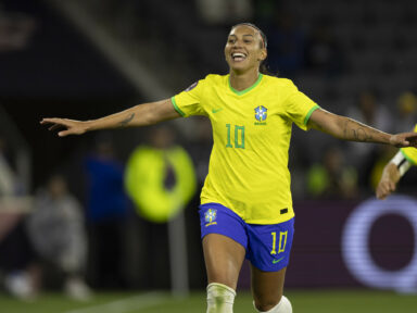 Brasil goleia Argentina por 5 X 1 e avança à semi da Copa Ouro de Futebol Feminino 