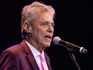 Chico Buarque: “Quero me juntar às vozes que denunciam o genocídio de palestinos em Gaza”