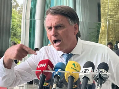 Derrotado, Bolsonaro tentou pressionar AGU por ‘alternativa jurídica’ golpista e foi rechaçado
