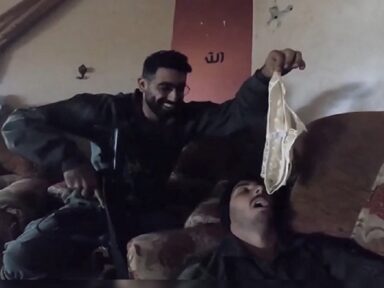 Degenerados: soldados israelenses fazem vídeos com calcinhas de vítimas, em casa invadida de Gaza