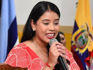 Prefeita mais jovem do Equador é assassinada em meio ao “estado de exceção”
