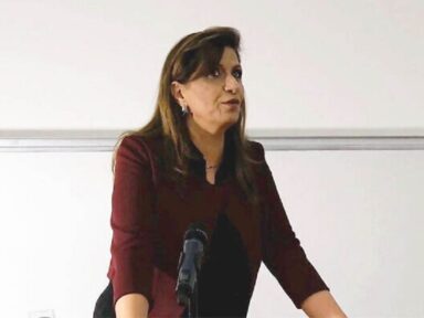 Reitor da Universidade de Jerusalém expulsa professora por denunciar genocídio em Gaza