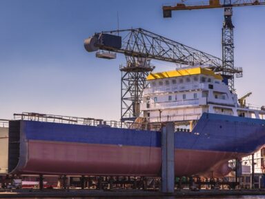 “É preciso incluir empresas brasileiras na indústria da construção naval”, defende manifesto