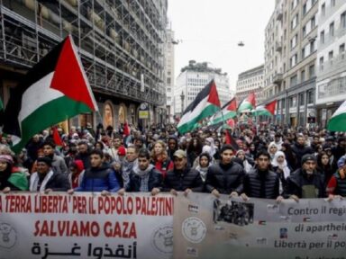 Italianos tomam as ruas em repúdio ao crime de genocídio dos palestinos por Netanyahu