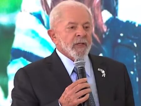 No Consea, Lula garante empenho total de seu governo no combate à fome