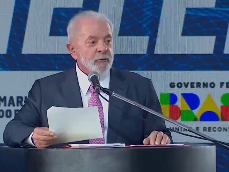 “Um país do tamanho do Brasil precisa ter FFAA altamente qualificadas”, destaca Lula