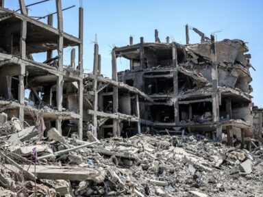 Sob repúdio mundial, Netanyahu segue genocídio e diz ter data para invadir Rafah